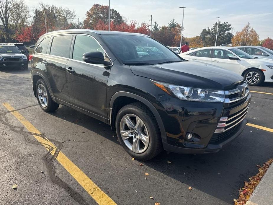 used 2019 Toyota Highlander car, priced at $36,000