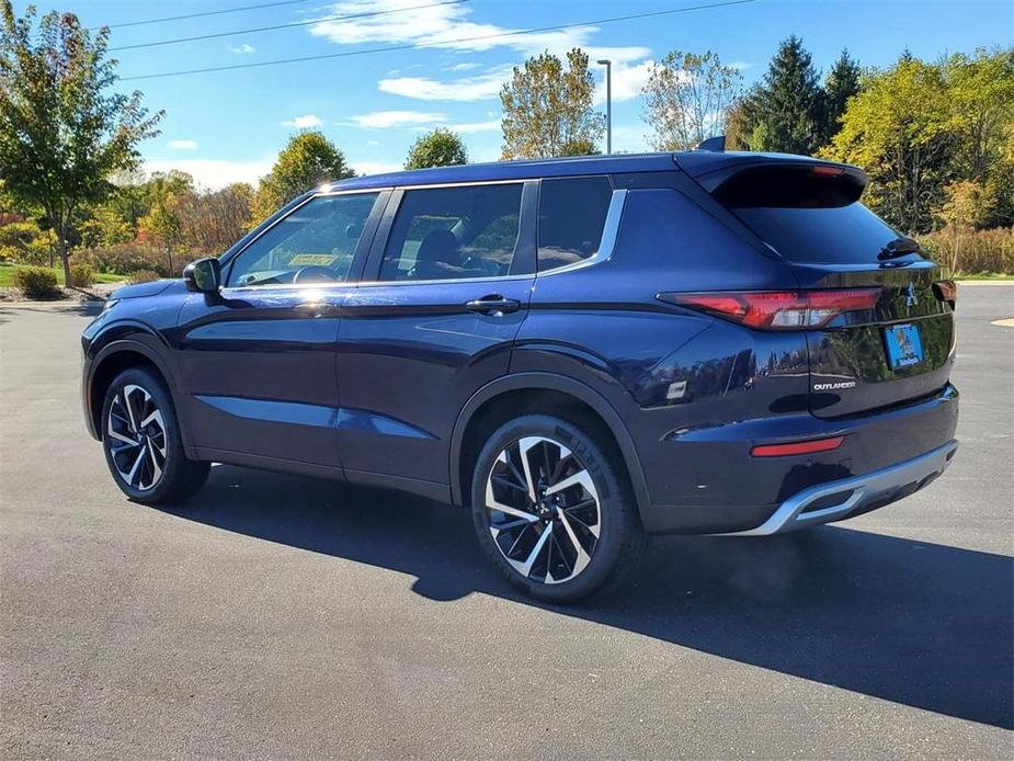 used 2023 Mitsubishi Outlander car, priced at $27,700