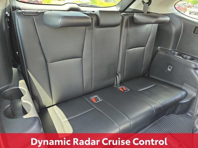 used 2021 Toyota Highlander car, priced at $39,970