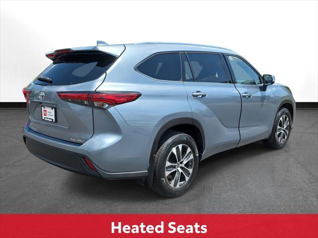 used 2021 Toyota Highlander car, priced at $39,970