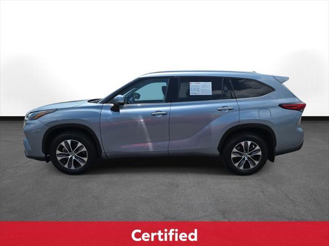 used 2021 Toyota Highlander car, priced at $39,970