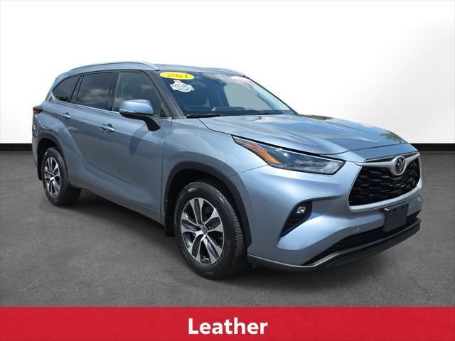 used 2021 Toyota Highlander car, priced at $39,970