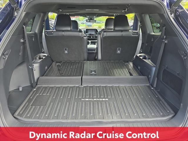 used 2021 Toyota Highlander car, priced at $34,450