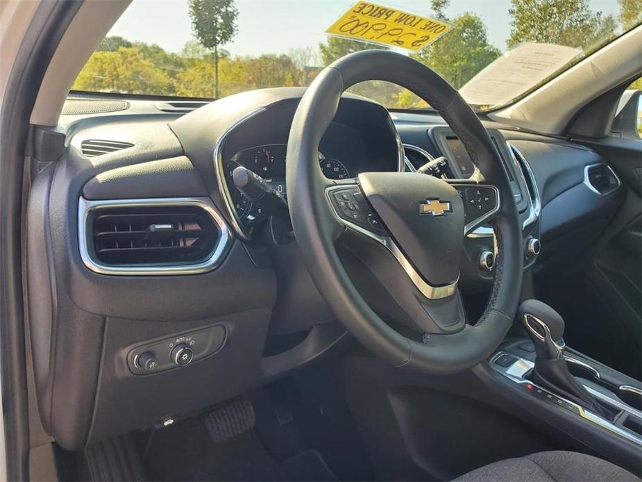 used 2024 Chevrolet Equinox car, priced at $26,900