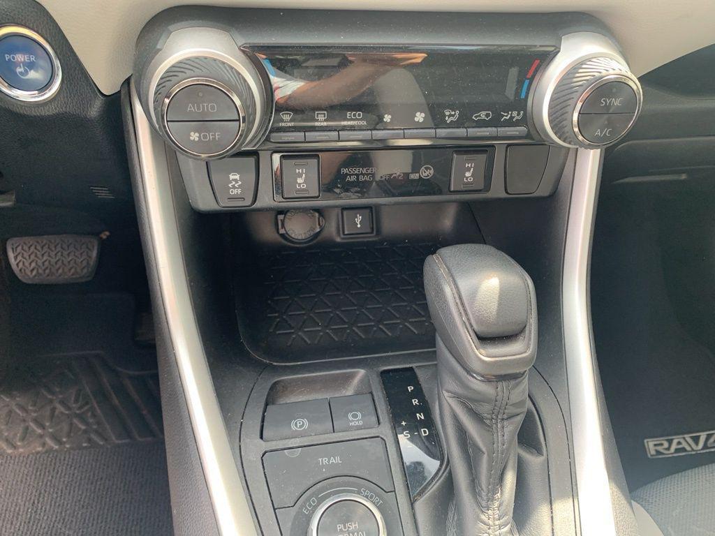 used 2020 Toyota RAV4 Hybrid car, priced at $28,900