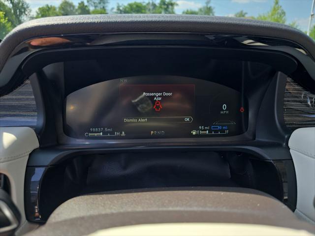 used 2022 Lincoln Aviator car, priced at $39,500