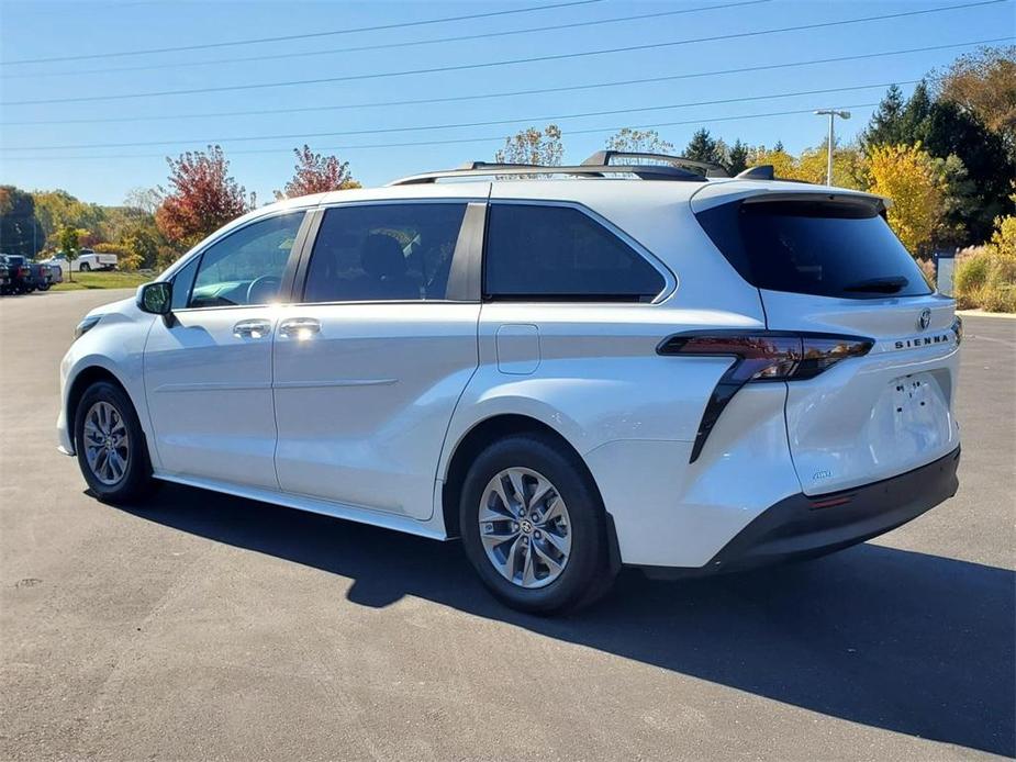 used 2024 Toyota Sienna car, priced at $51,400