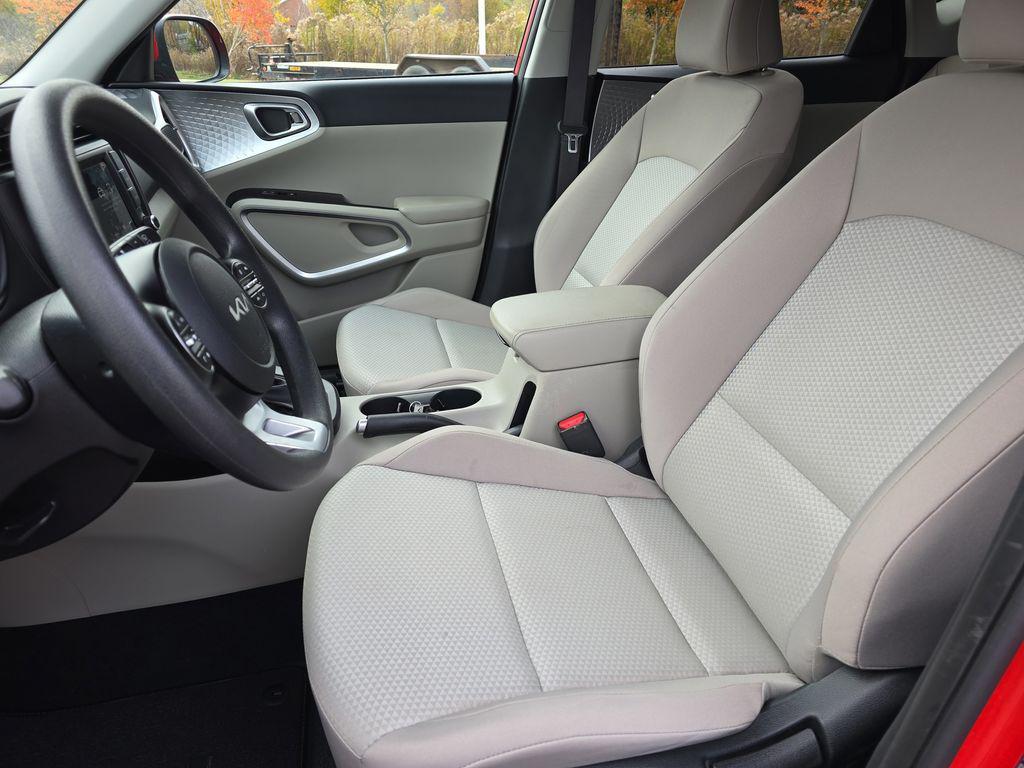 used 2024 Kia Soul car, priced at $18,250