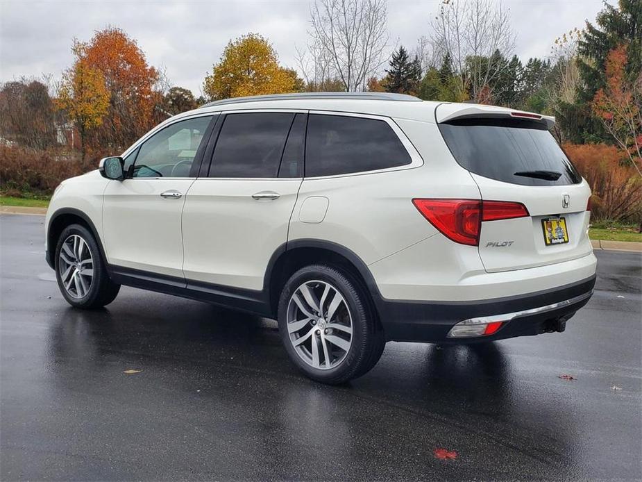 used 2016 Honda Pilot car, priced at $20,900