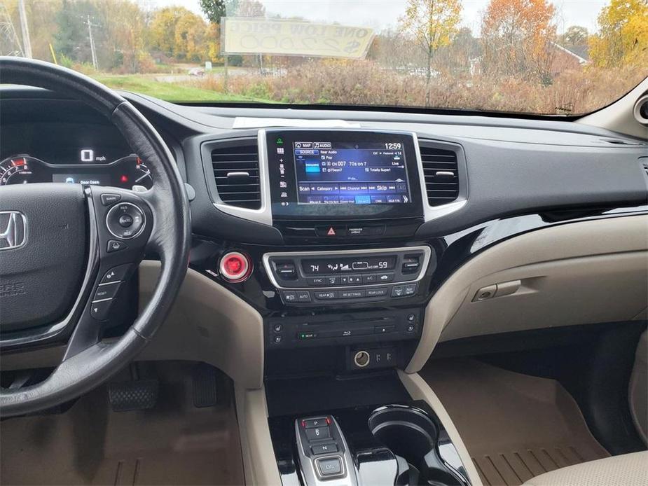 used 2016 Honda Pilot car, priced at $20,900