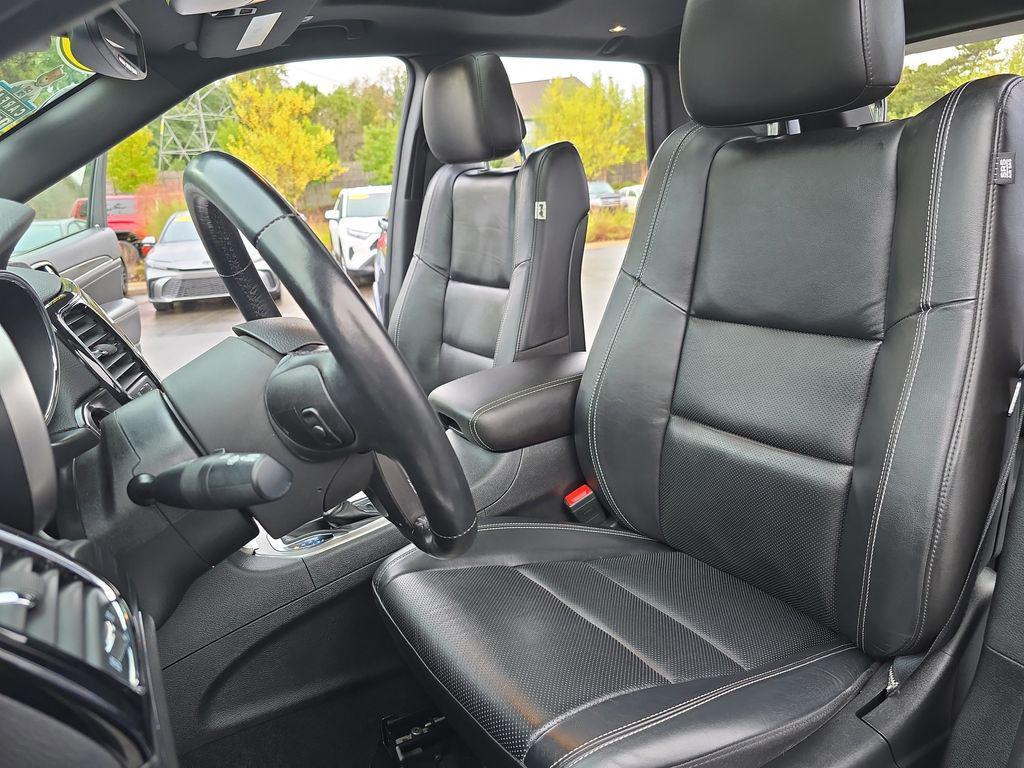 used 2021 Jeep Grand Cherokee car, priced at $25,700