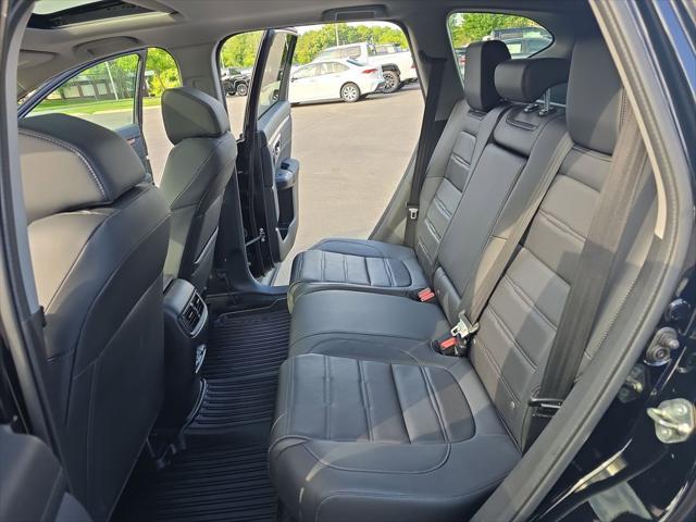 used 2019 Honda CR-V car, priced at $27,900