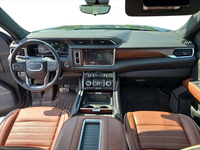 used 2023 GMC Yukon XL car, priced at $76,500