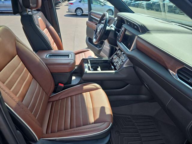 used 2023 GMC Yukon XL car, priced at $76,500