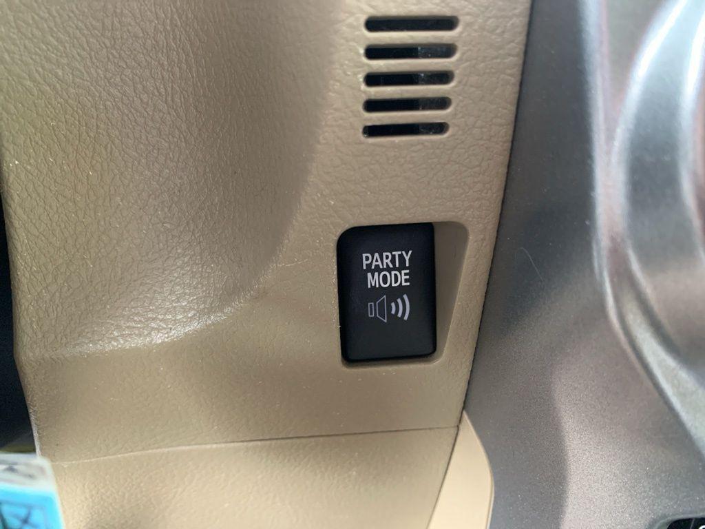 used 2013 Toyota 4Runner car, priced at $21,900