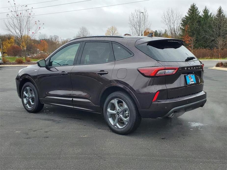 used 2023 Ford Escape car, priced at $26,250