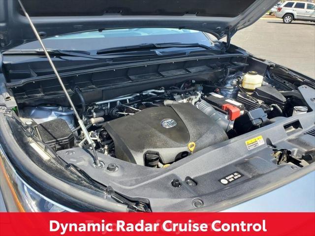 used 2022 Toyota Highlander car, priced at $40,500