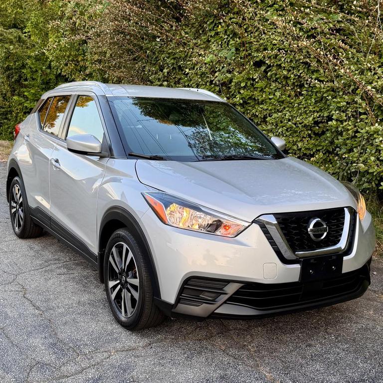 used 2020 Nissan Kicks car, priced at $9,999