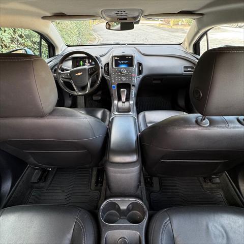 used 2013 Chevrolet Volt car, priced at $10,999