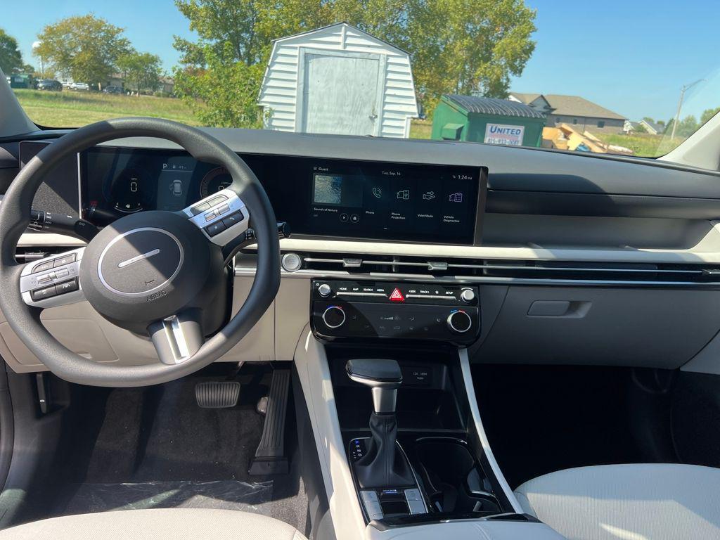 new 2026 Hyundai Tucson car, priced at $34,351