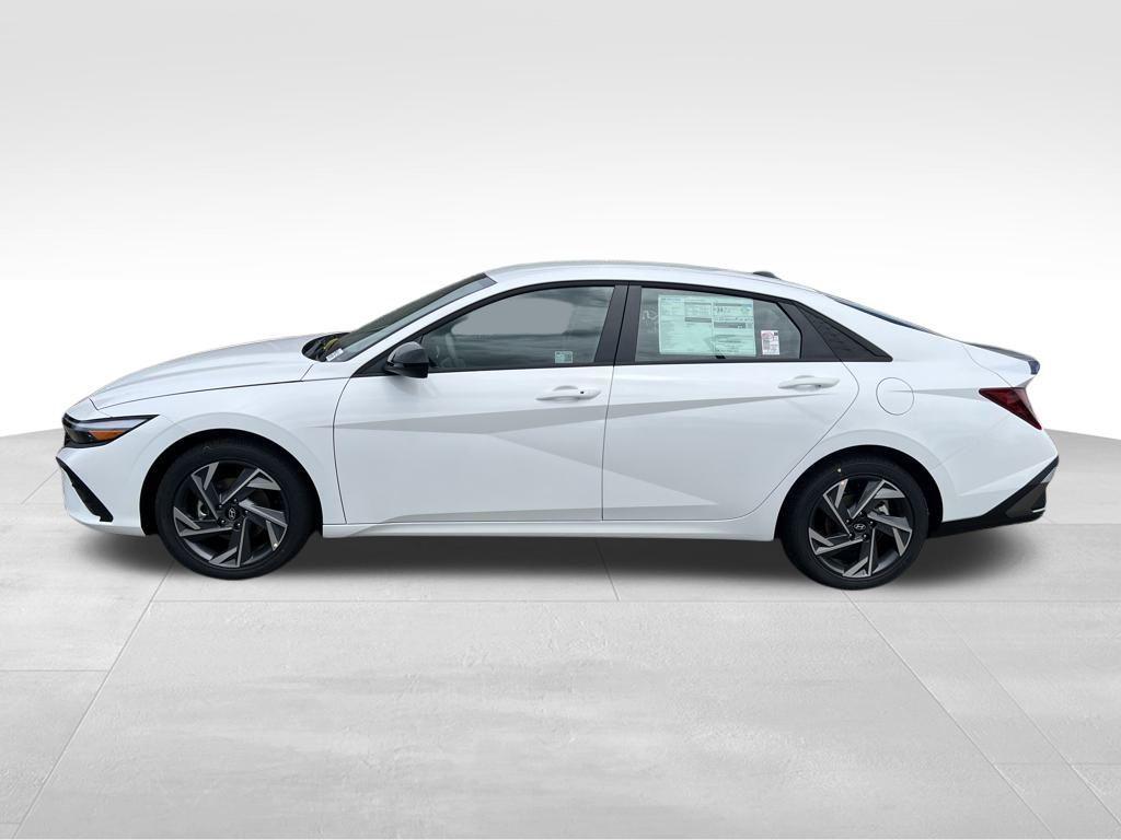 new 2025 Hyundai Elantra car, priced at $21,265