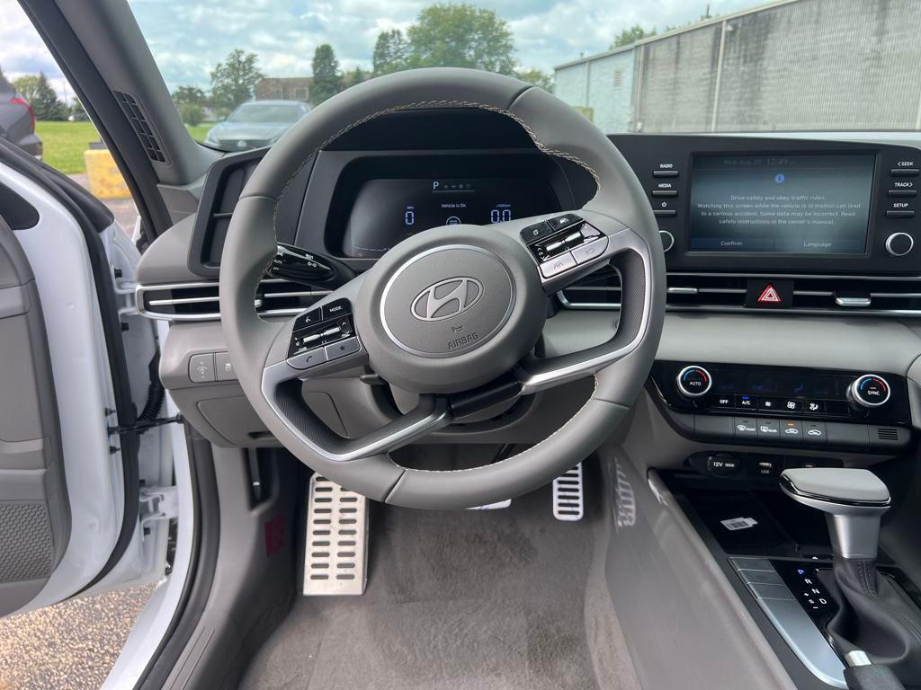 new 2025 Hyundai Elantra car, priced at $21,265