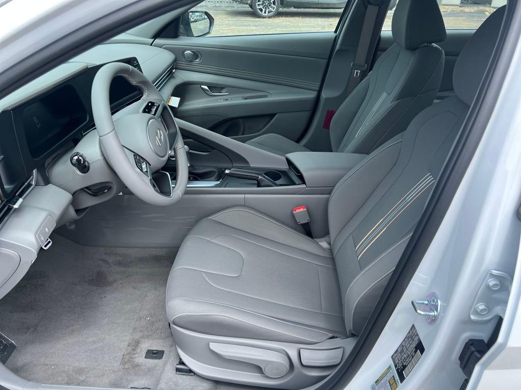 new 2025 Hyundai Elantra car, priced at $21,265