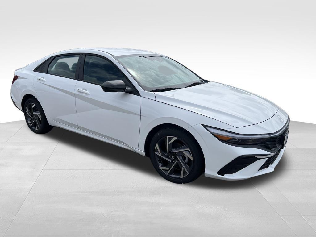 new 2025 Hyundai Elantra car, priced at $21,265