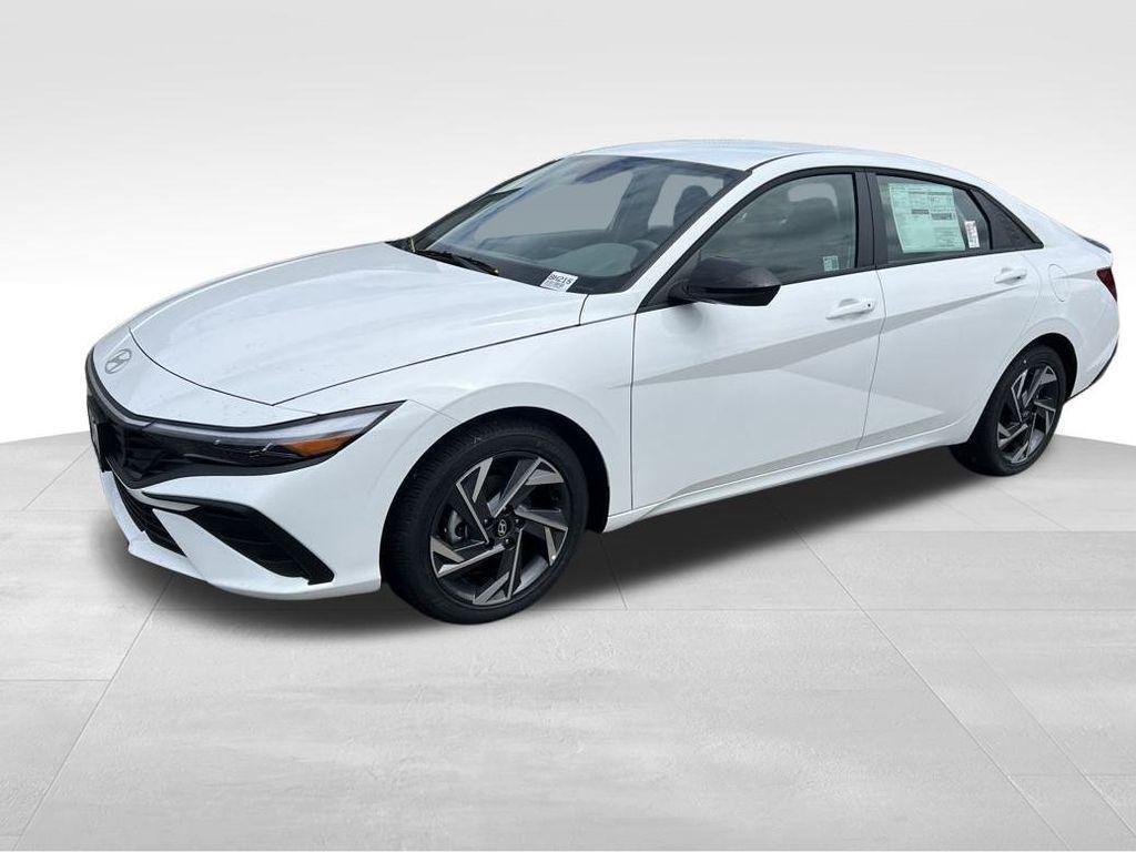 new 2025 Hyundai Elantra car, priced at $21,265