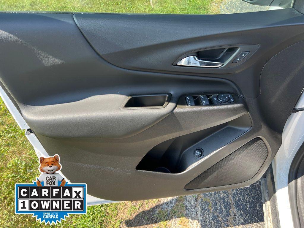 used 2024 Chevrolet Equinox car, priced at $21,426