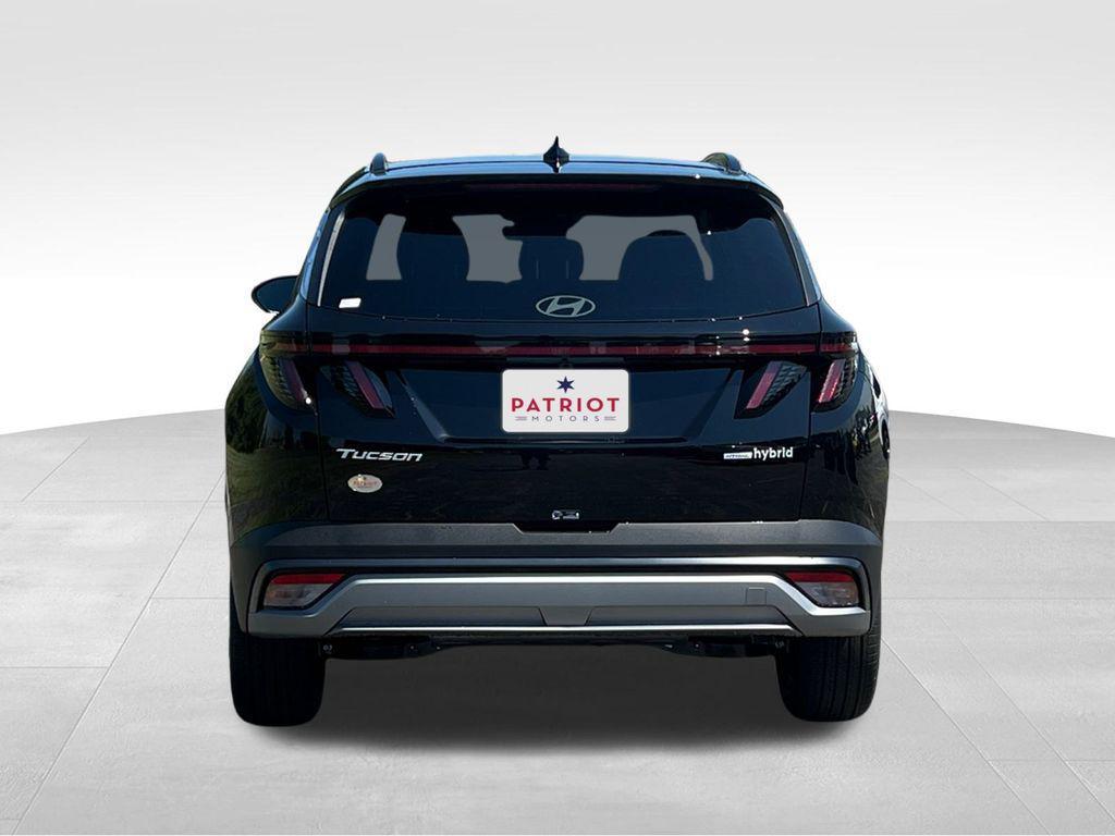 new 2025 Hyundai TUCSON Hybrid car, priced at $32,600