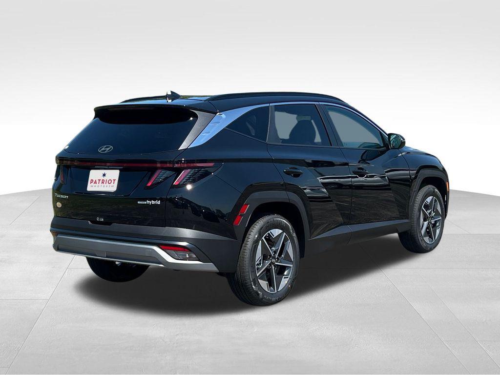 new 2025 Hyundai TUCSON Hybrid car, priced at $32,600