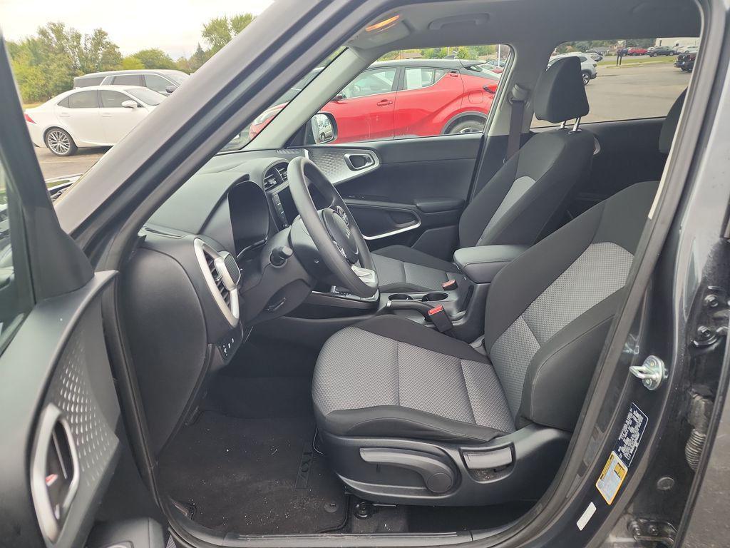 used 2024 Kia Soul car, priced at $16,726