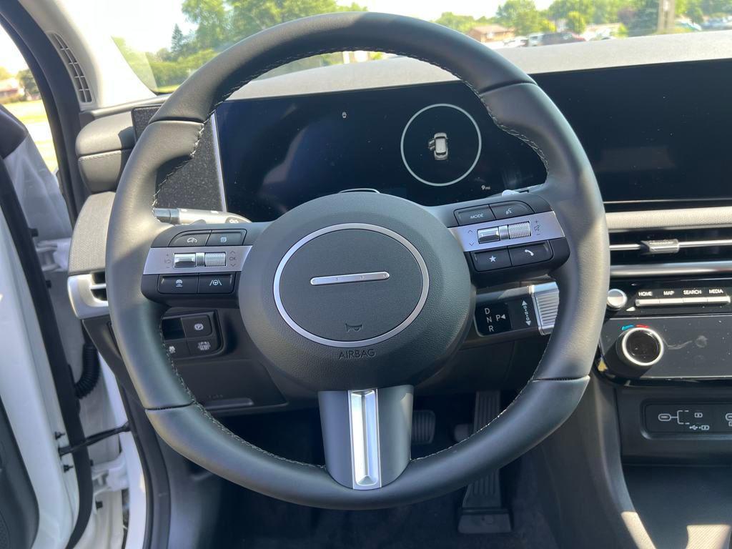 new 2025 Hyundai TUCSON Hybrid car, priced at $33,020