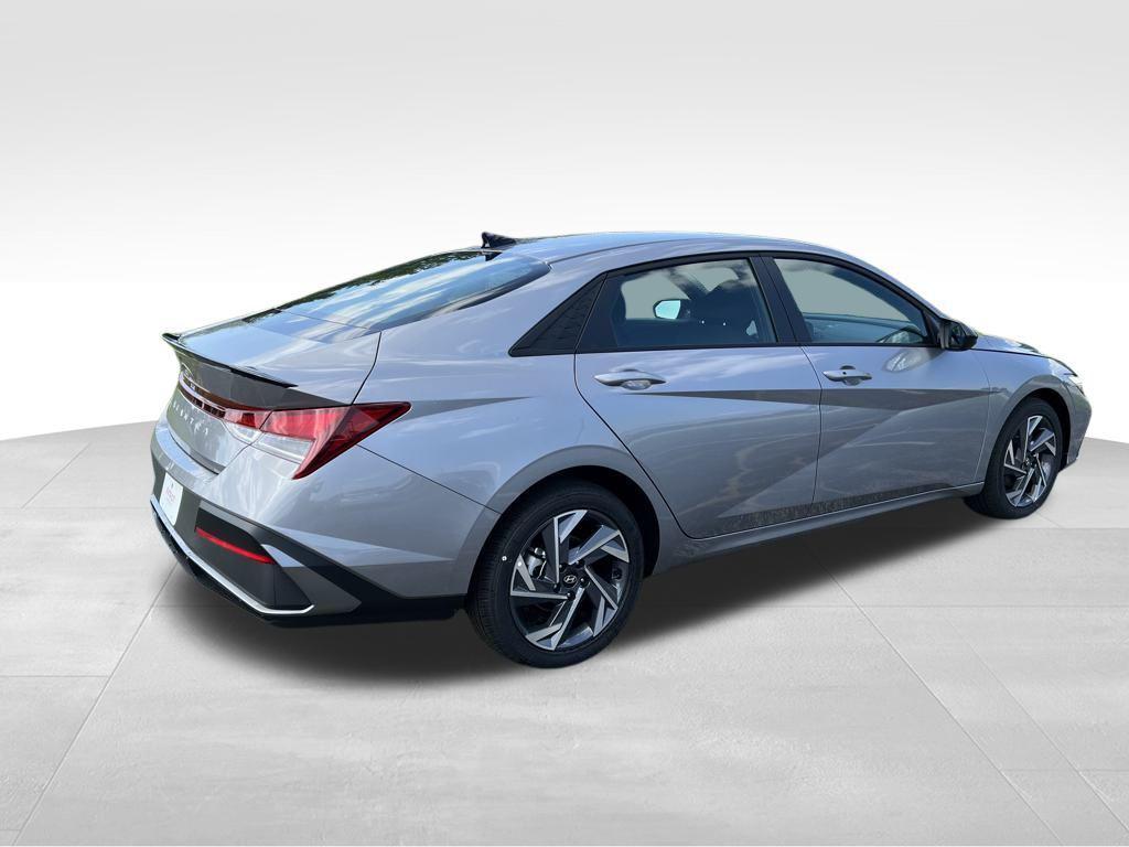 new 2025 Hyundai Elantra car, priced at $20,850