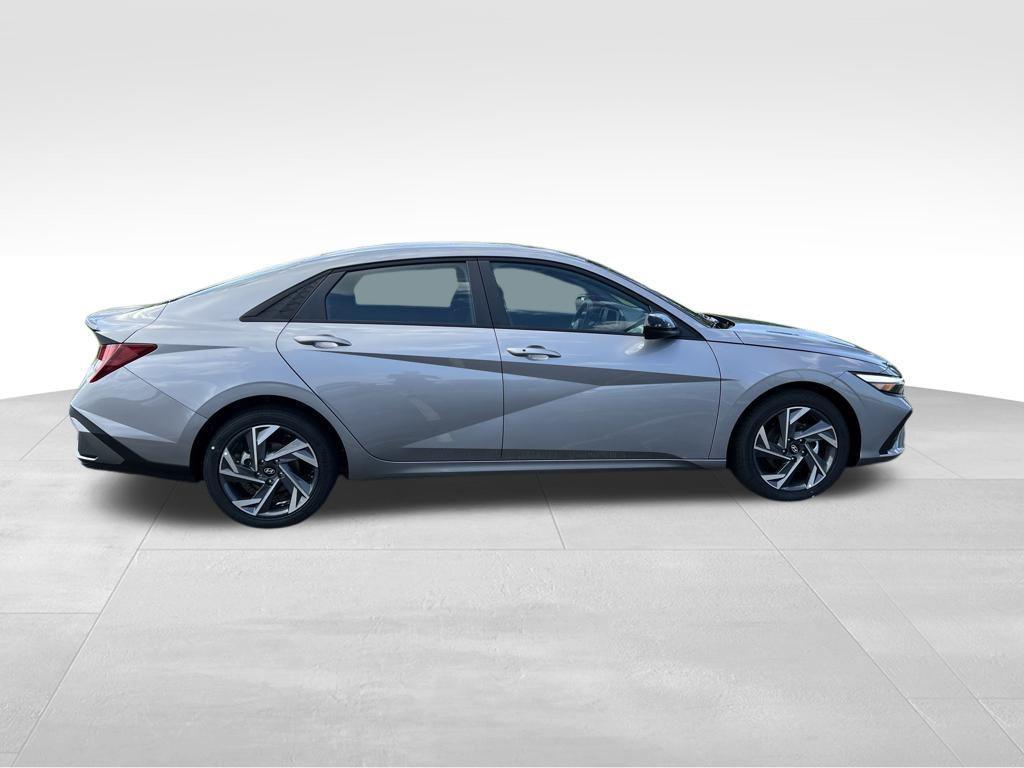 new 2025 Hyundai Elantra car, priced at $20,850
