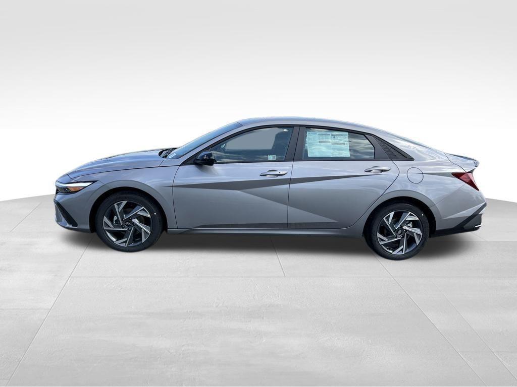 new 2025 Hyundai Elantra car, priced at $20,850
