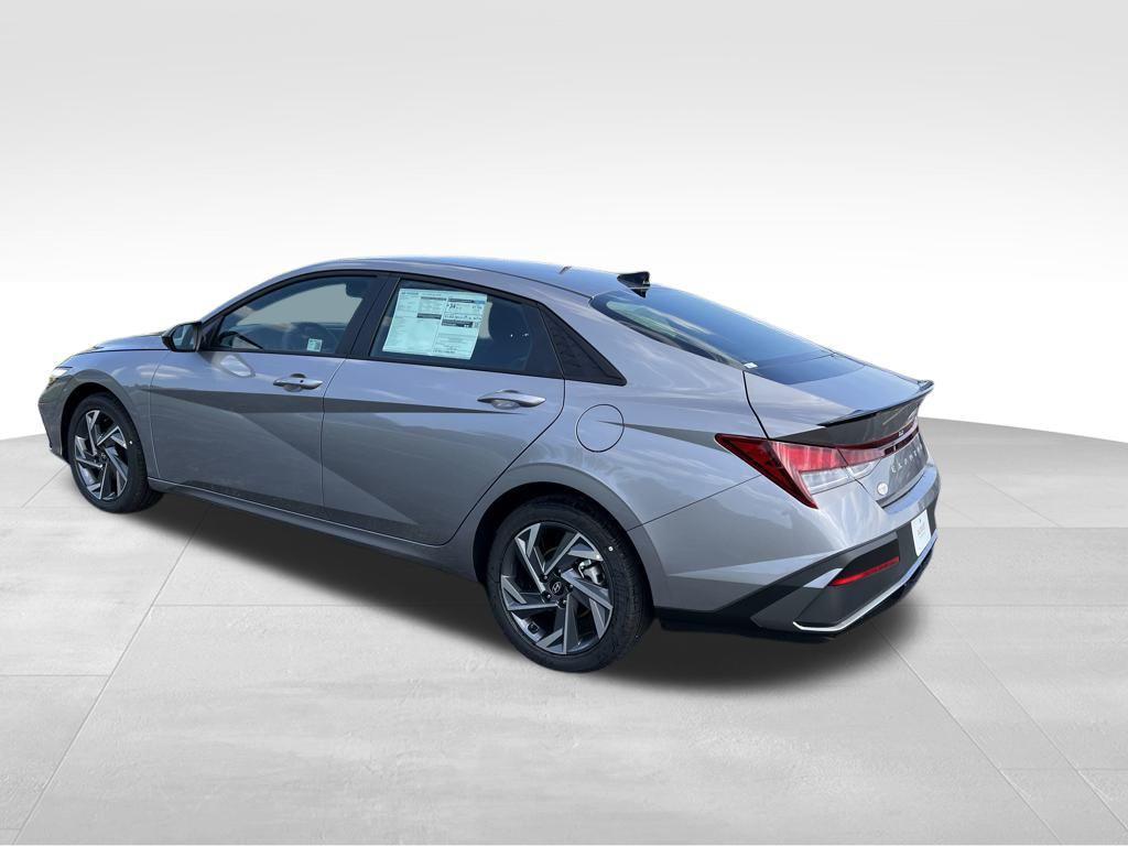 new 2025 Hyundai Elantra car, priced at $20,850