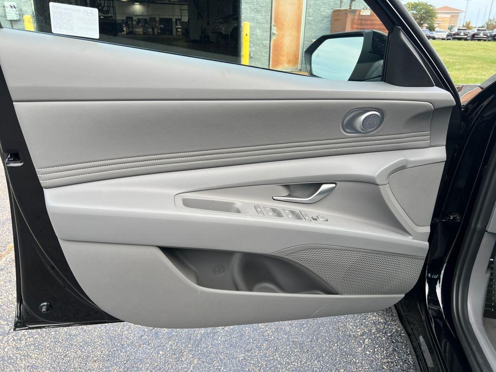 new 2025 Hyundai Elantra car, priced at $20,837