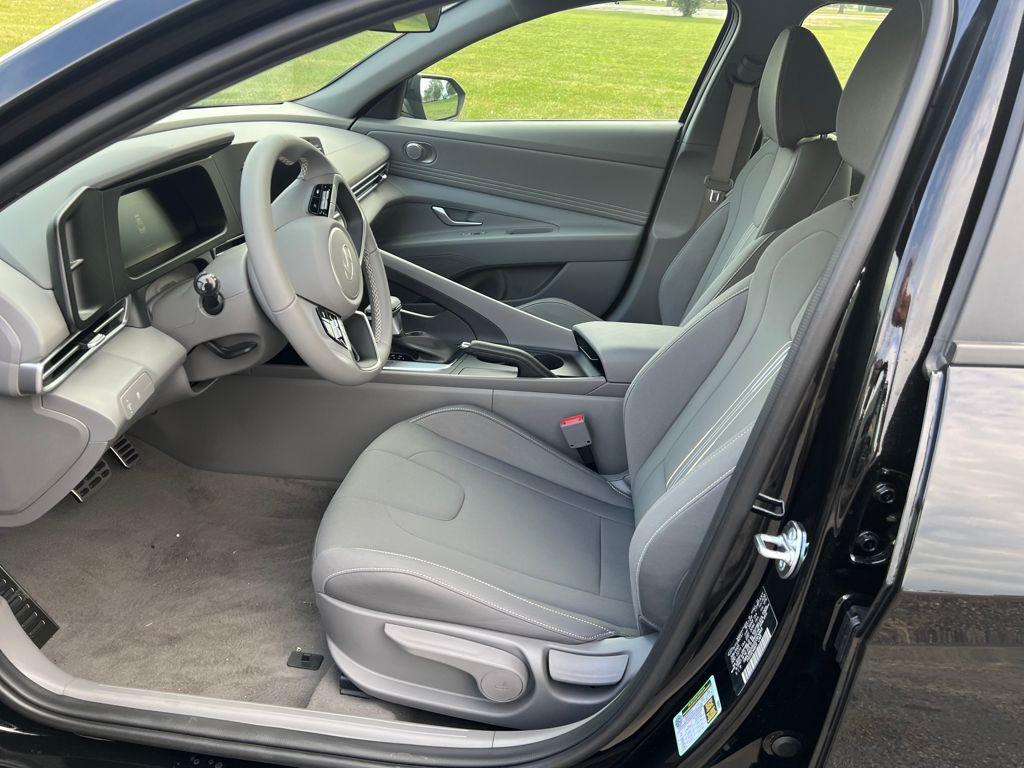 new 2025 Hyundai Elantra car, priced at $20,837