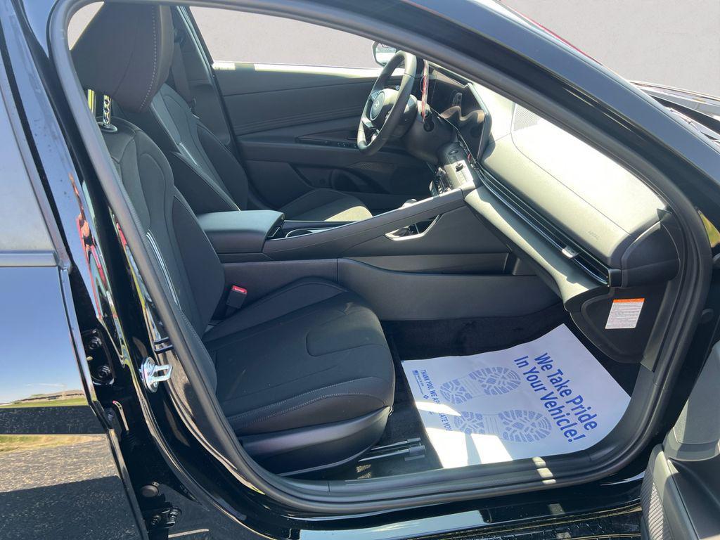 new 2025 Hyundai ELANTRA HEV car, priced at $24,244