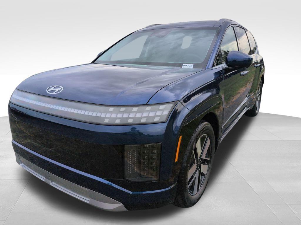 new 2026 Hyundai IONIQ 9 car, priced at $69,297