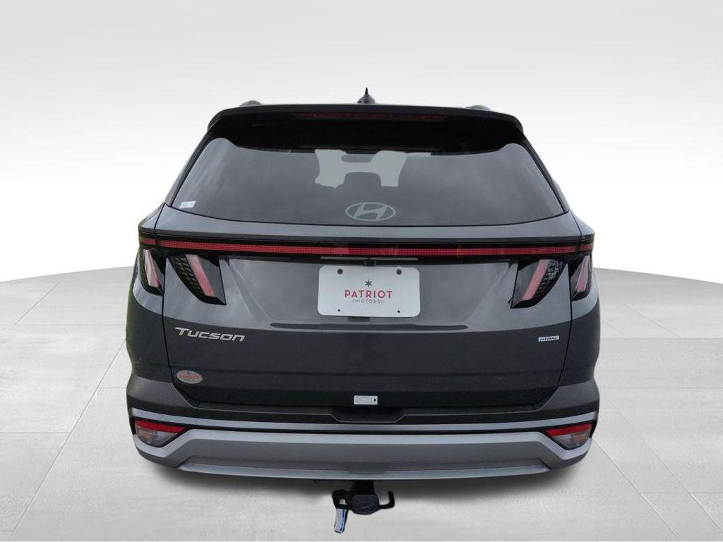 new 2026 Hyundai Tucson car, priced at $36,923