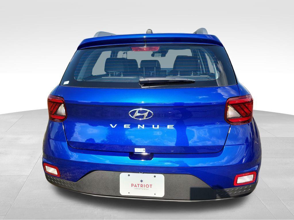 new 2025 Hyundai Venue car, priced at $22,394