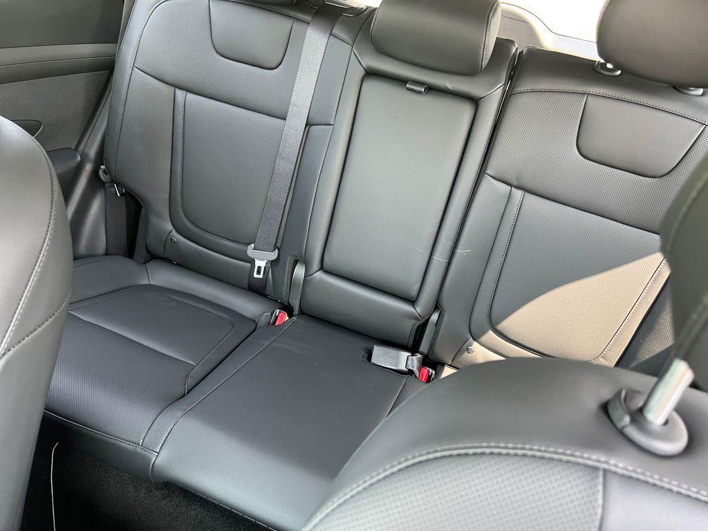 new 2025 Hyundai TUCSON Hybrid car, priced at $32,600