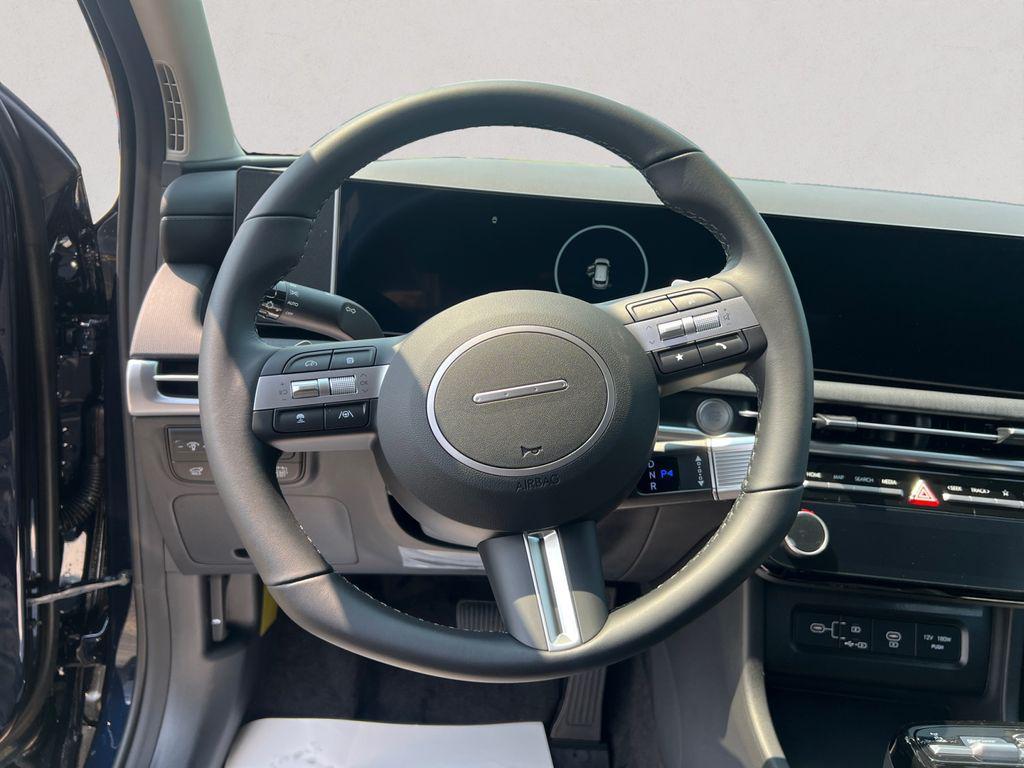 new 2025 Hyundai TUCSON Hybrid car, priced at $32,600