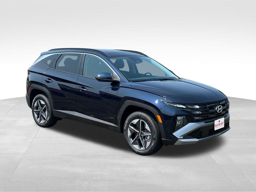 new 2025 Hyundai TUCSON Hybrid car, priced at $32,600