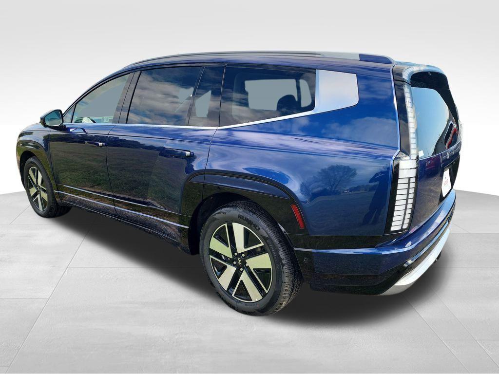 new 2026 Hyundai IONIQ 9 car, priced at $68,932