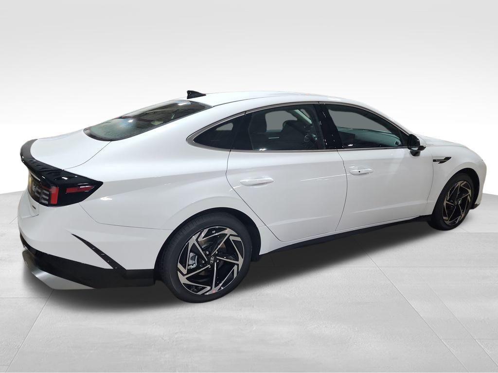new 2026 Hyundai Sonata car, priced at $31,781
