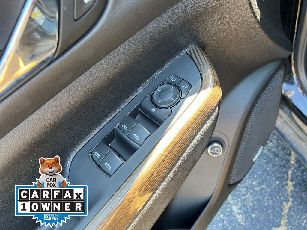 used 2021 GMC Acadia car, priced at $23,126